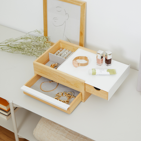 Three Tips for Choosing a Jewelry Box