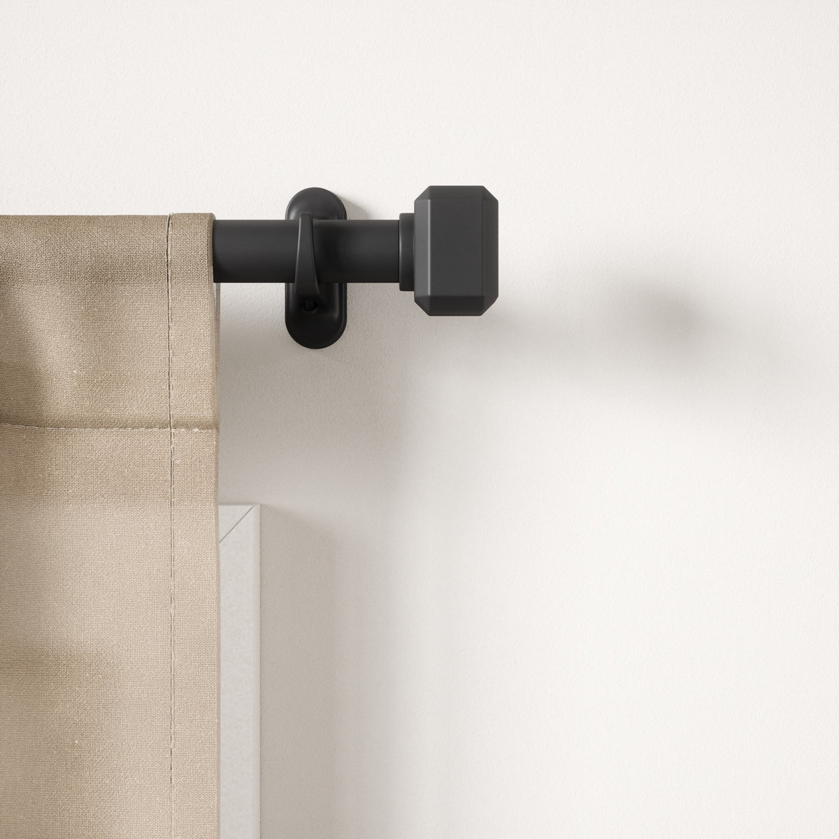 Geo Pinpoint Curtain Rod