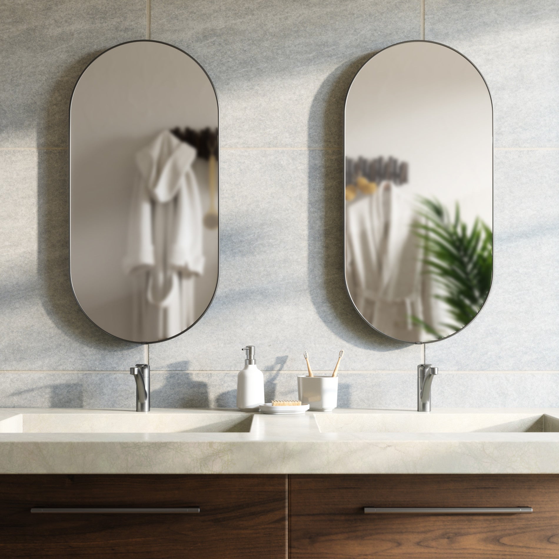 Hubba Pill Mirror – Umbra Canada