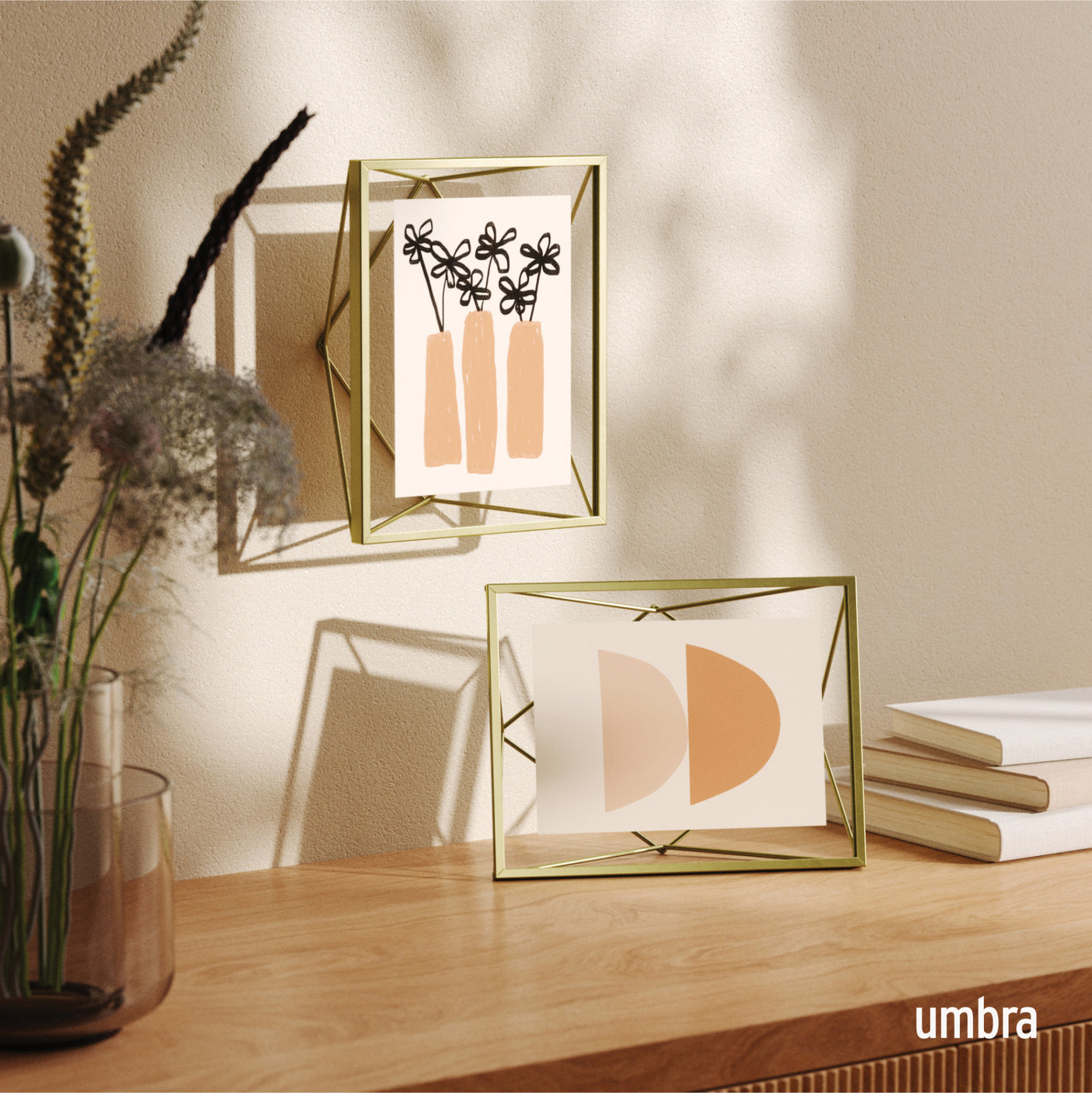 Tabletop Frames | color: Matte-Brass | size: 8x10" (20x25 cm)