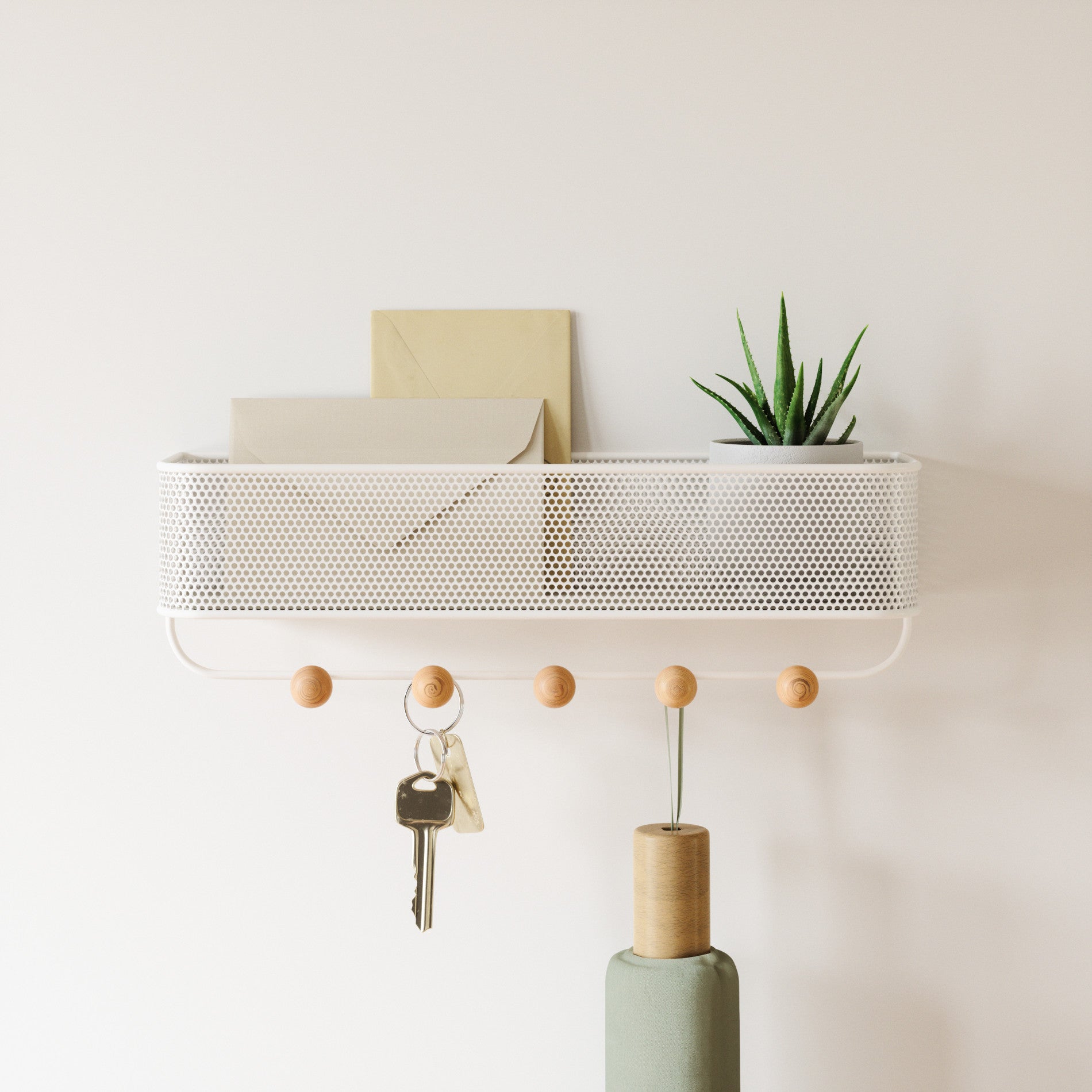 Estique Entryway Organizer | Wall Mounted Coat Rack - Umbra Canada