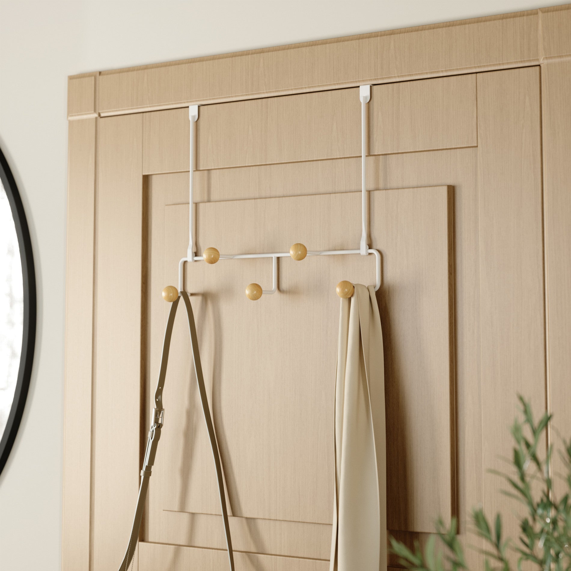 Estique Over the Door Hook - Easy Access Storage | Umbra Canada