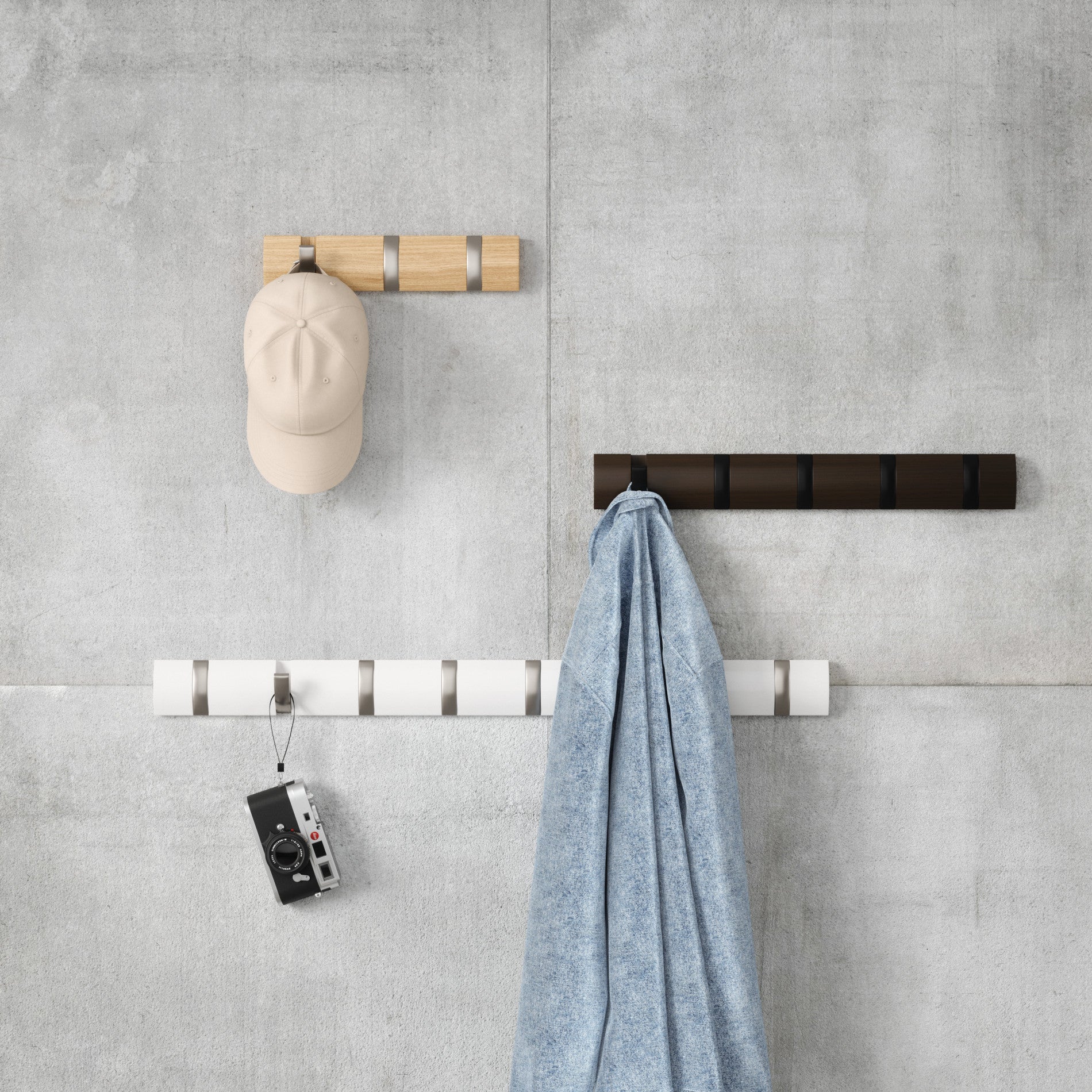 Lumen et Umbra コート Flip 5 Wall Mounted Hook - Coat Rack & Wall Hooks | Umbra Canada