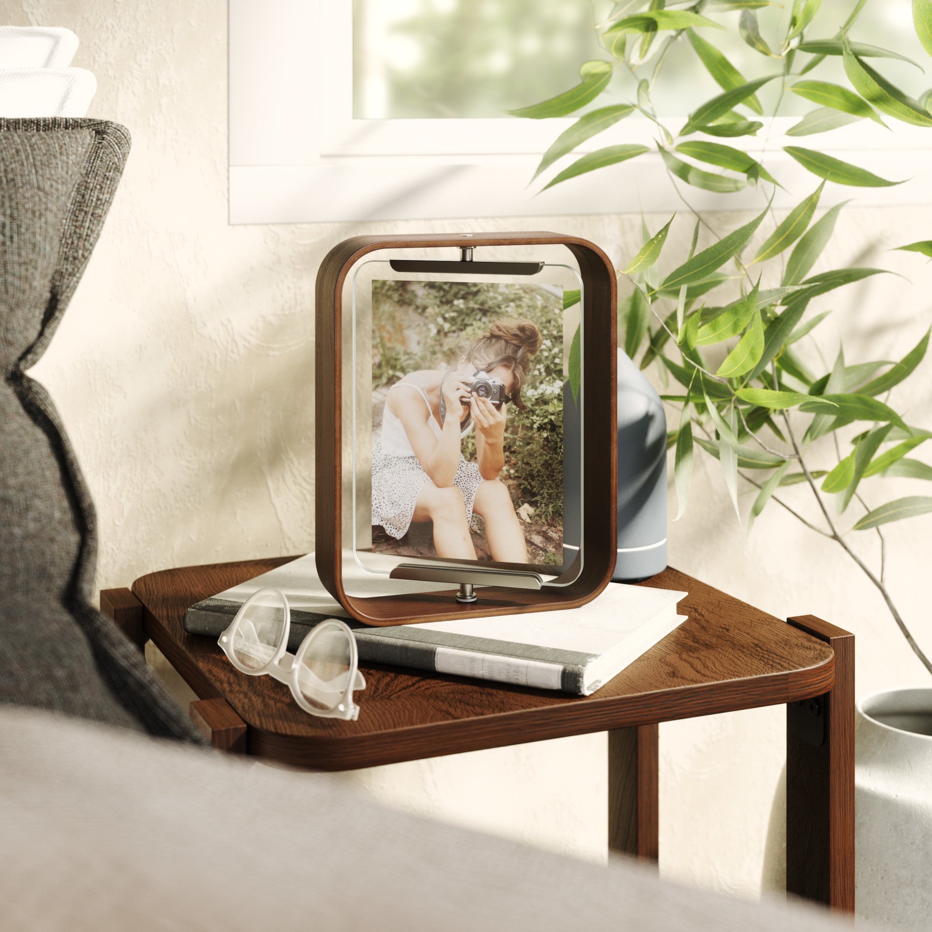 Bellwood Picture Frame – Umbra Canada