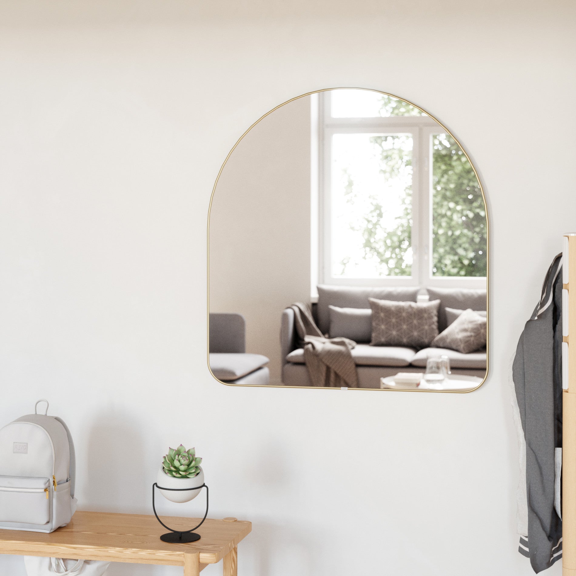 Modern Arched Mirror | Hubba by Umbra Canada