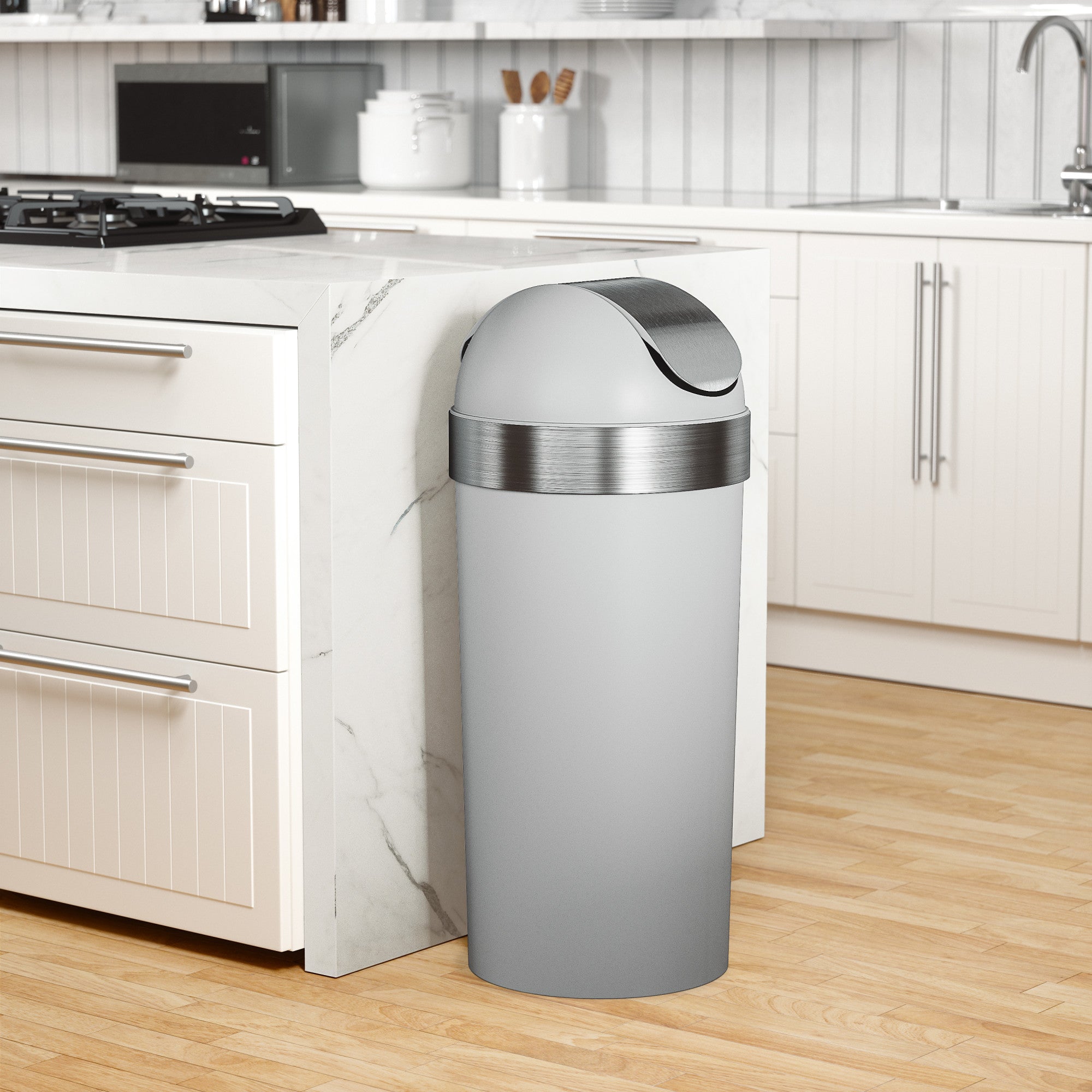 Shop Kitchen Trash Cans Step Trash Cans Large Trash Cans Umbra Canada   H6knimycgdcxafubtlof 796ce09a C760 485a A617 15aed832f66e 